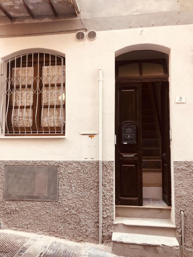 Casetta Alu' - Il Tuo Nido A Stampace Cagliari Buitenkant foto